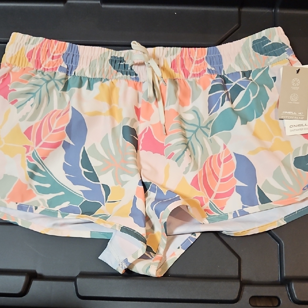 O'Neill Women's Balboa Printed Boardshorts: NEW WITH TAGS: SIZE XL